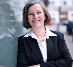 Julia Scharnhorst