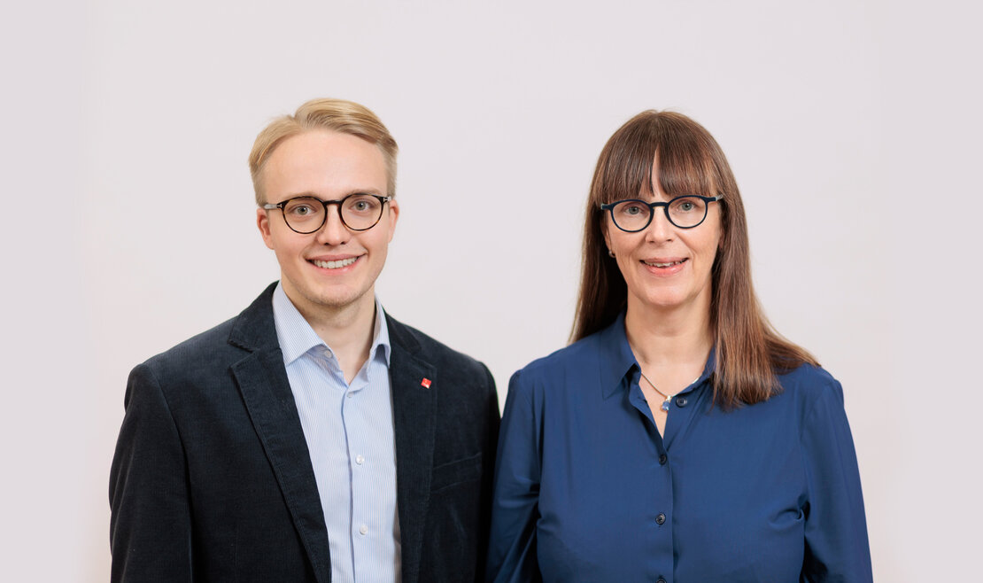 Das Foto zeigt die Mitglieder der Liste 3: Jannik Michaelsen und Silke Flathmann.