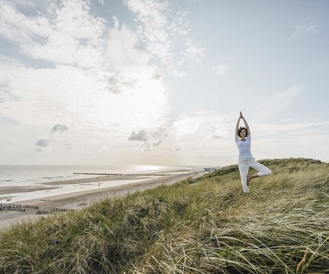 Yoga am Strand 