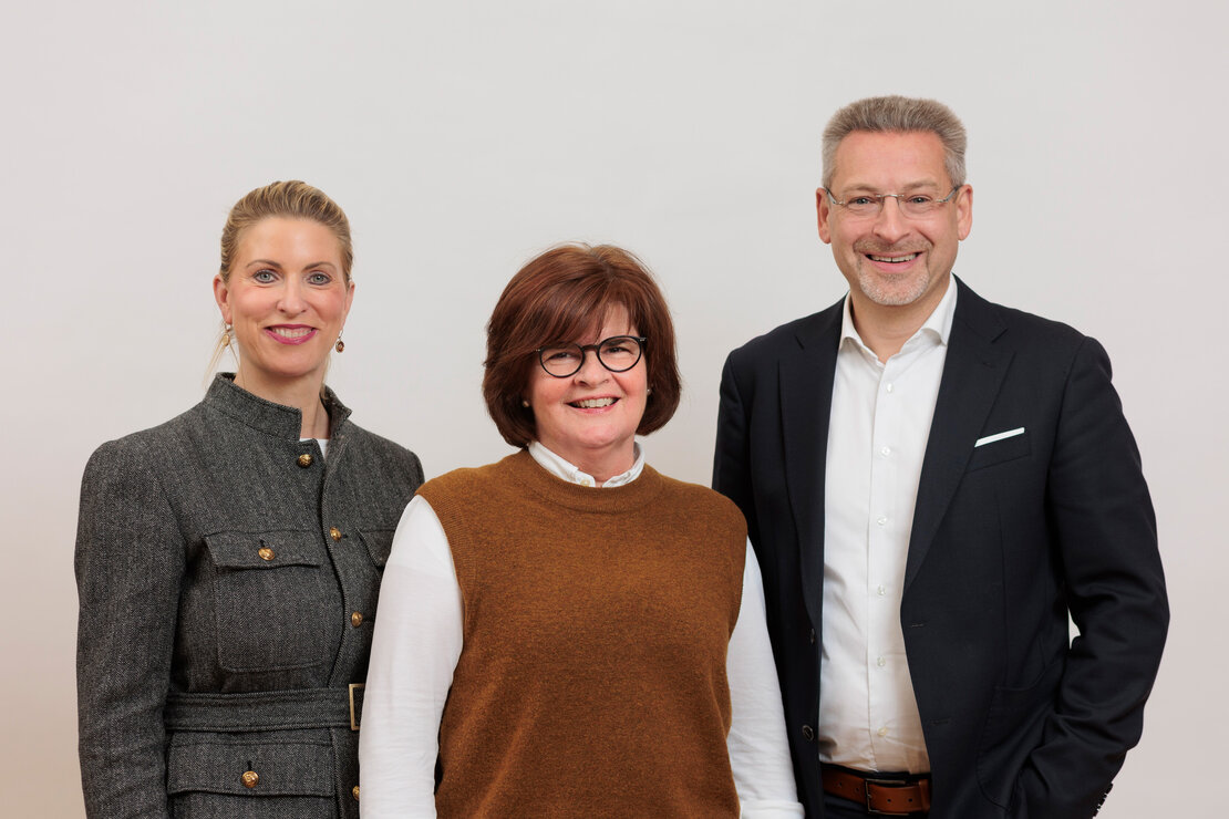 Das Foto zeigt die Mitglieder der Liste 1: Sandra Speckert, Martina Gerken-Stüdemann und Torsten Nimz