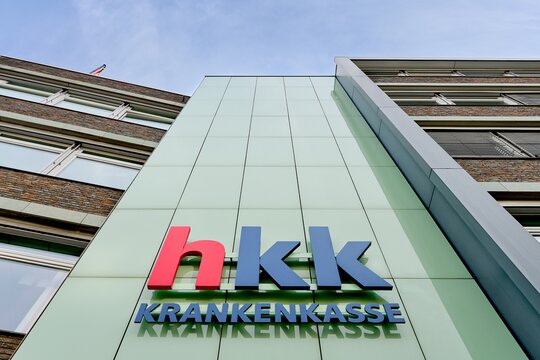 Das Foto zeigt das hkk-Gebäude.