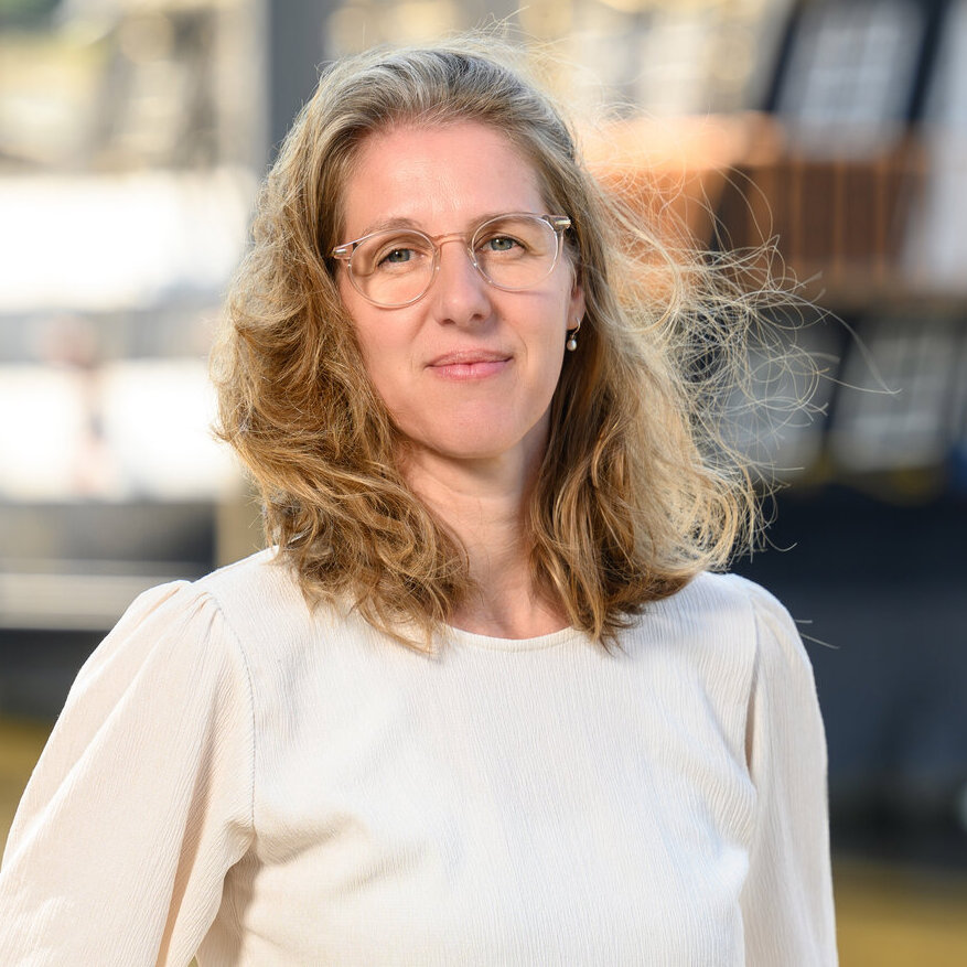 Portraitbild von Ansprechpartnerin Anna Nymbach